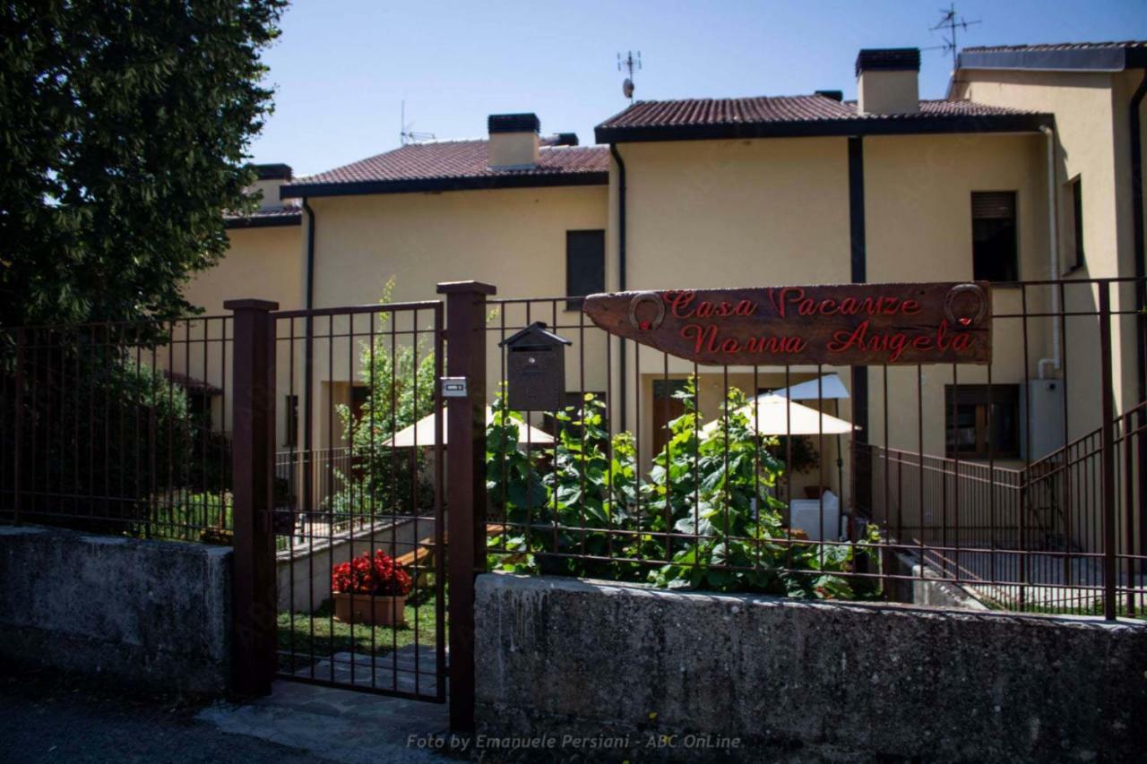 Casa Vacanze Nonna Angela Norcia Exterior foto