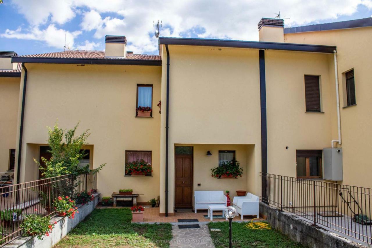 Casa Vacanze Nonna Angela Norcia Exterior foto